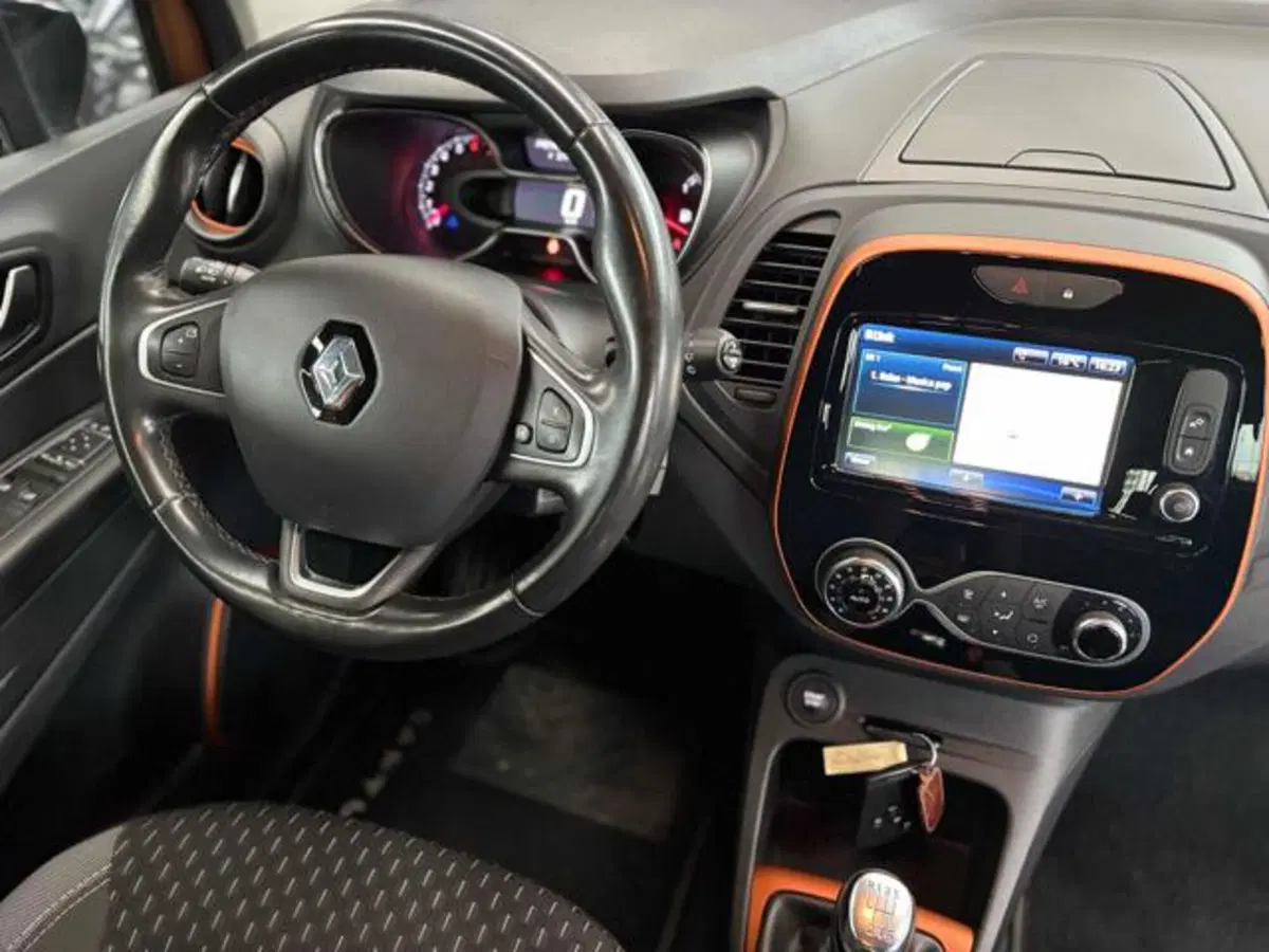 Renault Captur usata a Pesaro-Urbino (8)