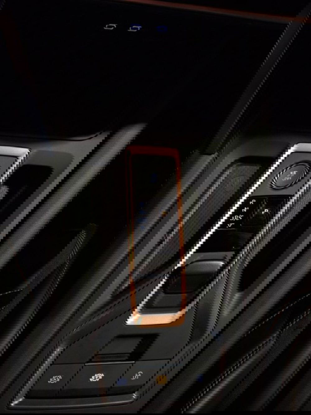 Cupra Formentor usata a Vicenza (16)