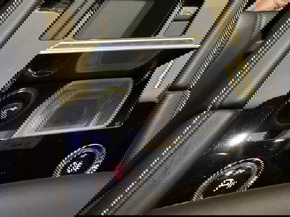 Aston Martin DBS usata a Varese (10)