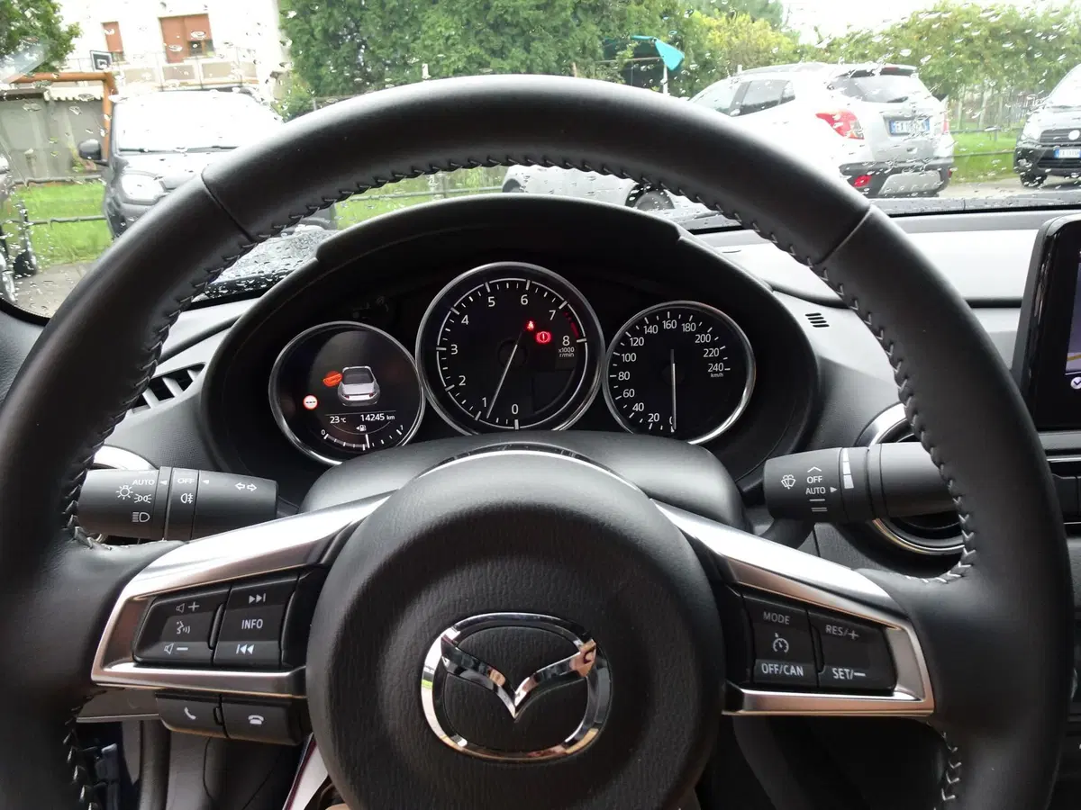 Mazda MX-5 usata a Venezia (17)