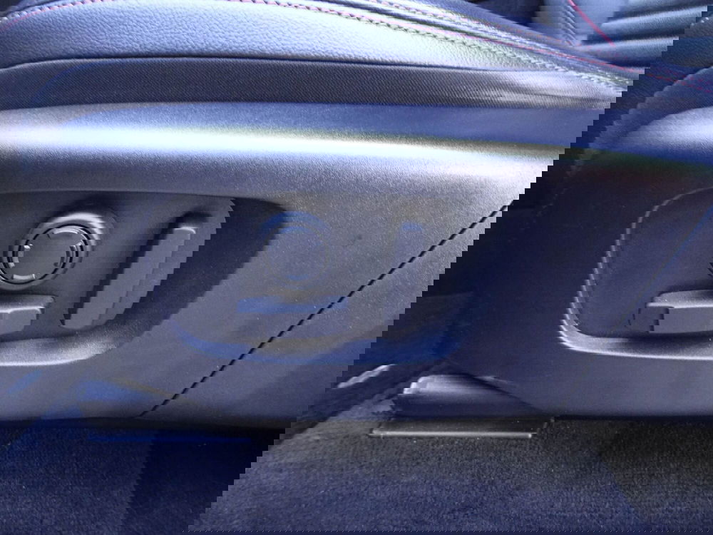 Land Rover Discovery Sport usata a Vicenza (14)