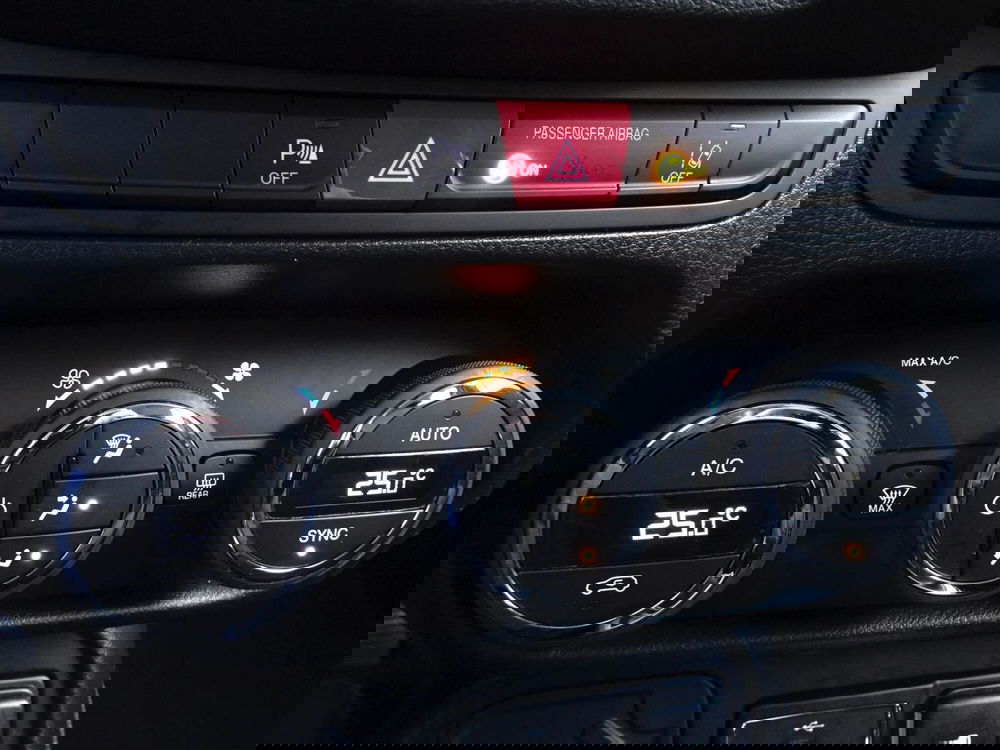 Jeep Renegade usata a Belluno (18)