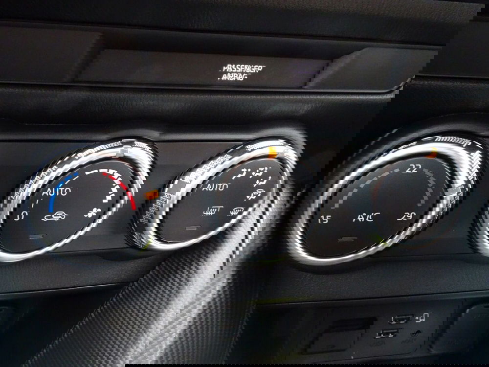 Mazda Mazda2 usata a Belluno (20)