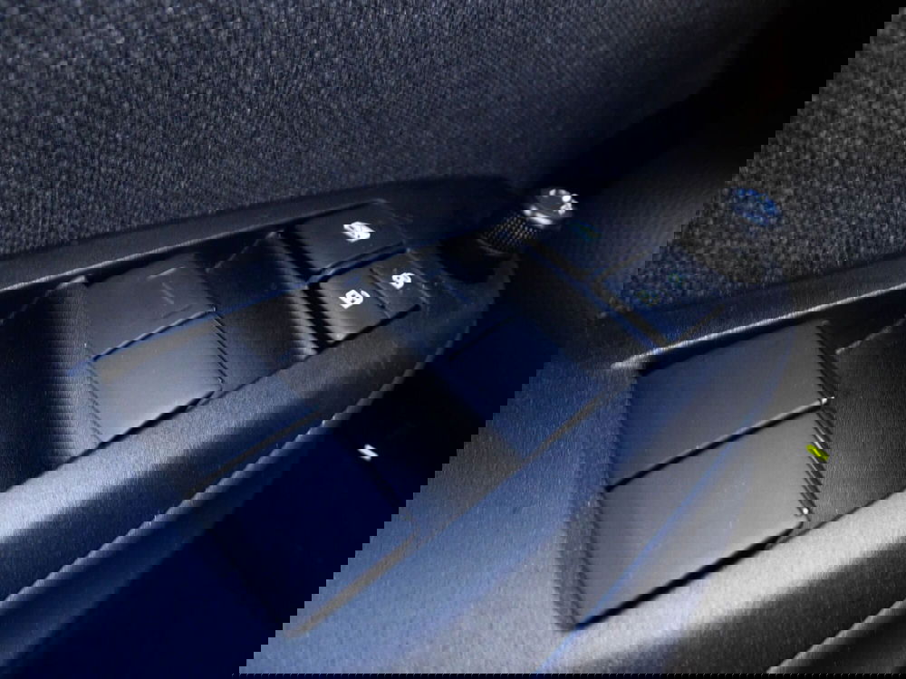 Toyota Yaris Cross usata a Padova (16)