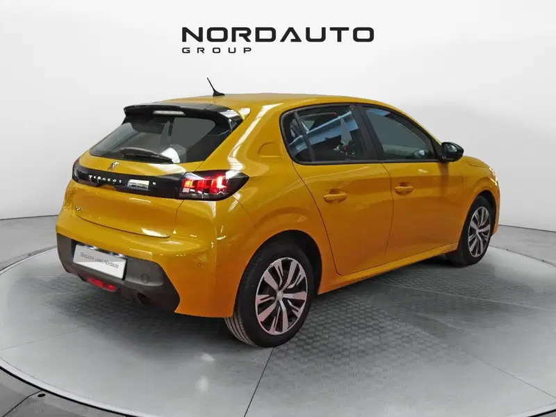Peugeot 208 usata a Treviso (5)