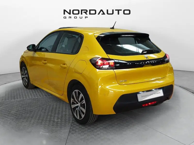 Peugeot 208 usata a Treviso (7)
