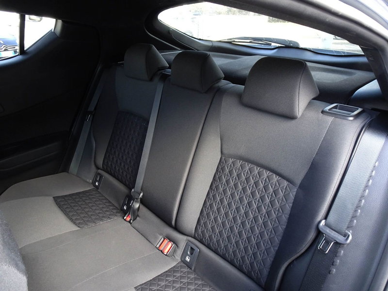 Toyota Toyota C-HR usata a Treviso (12)