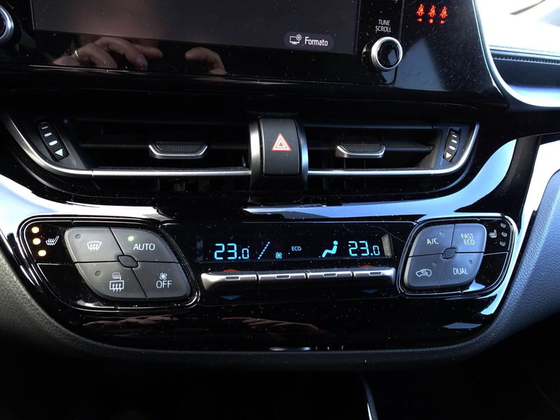 Toyota Toyota C-HR usata a Treviso (20)