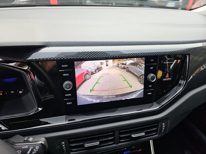 Volkswagen Taigo usata a Lecco (16)