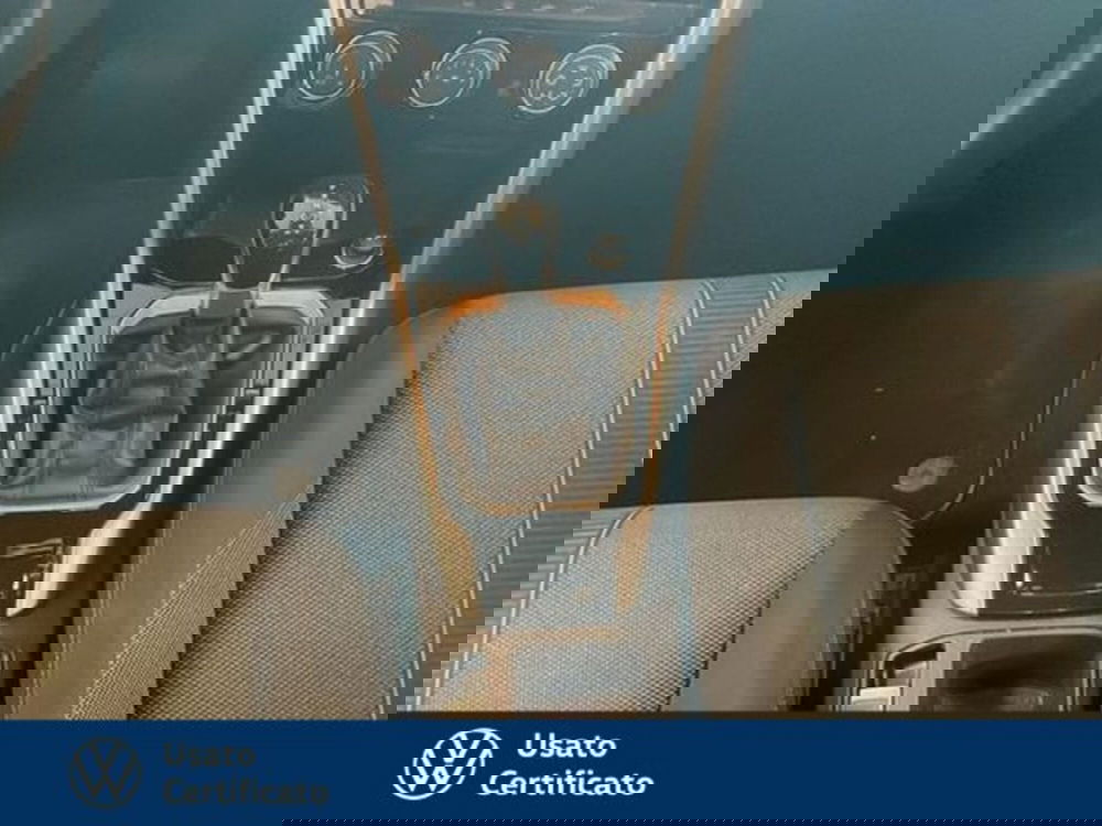 Volkswagen T-Roc usata a Vicenza (11)