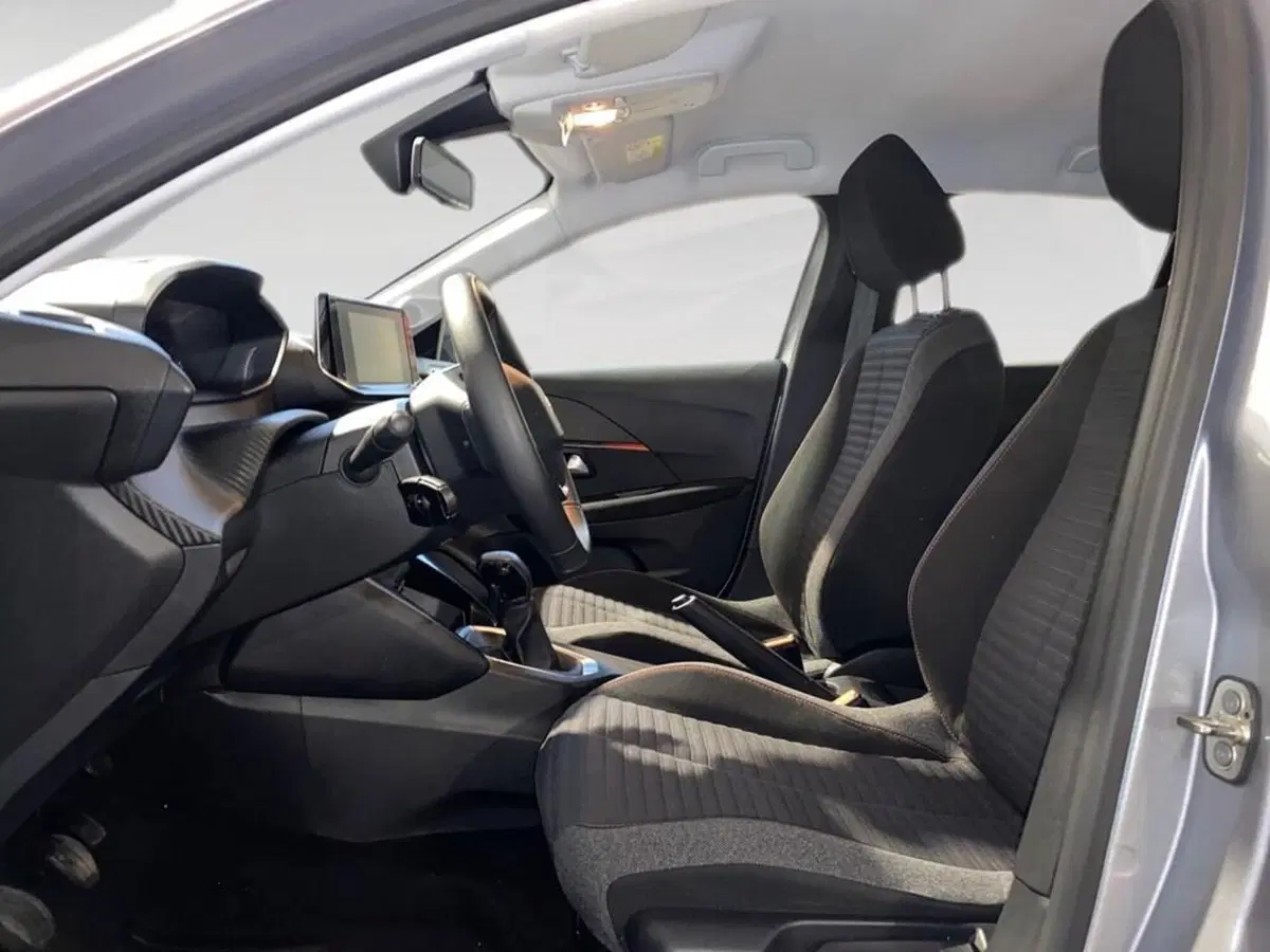 Peugeot 208 usata a Torino (7)