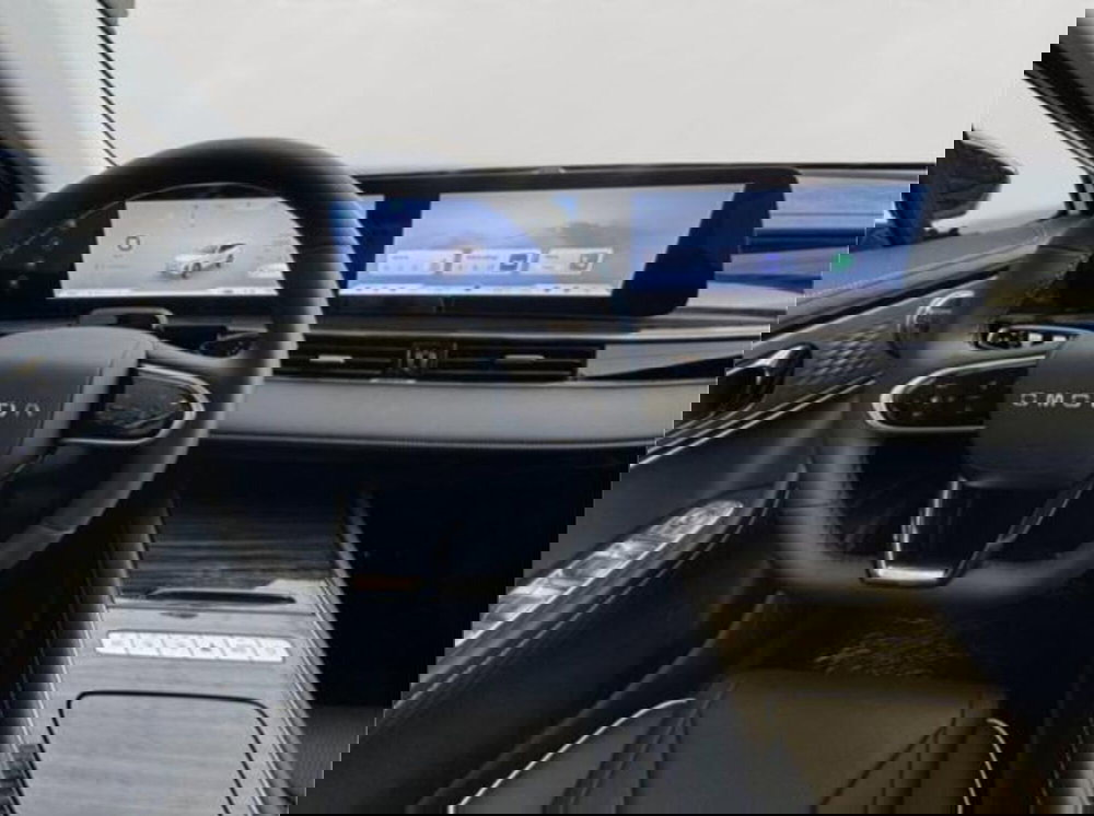 Omoda Omoda 5 nuova a Bologna (8)