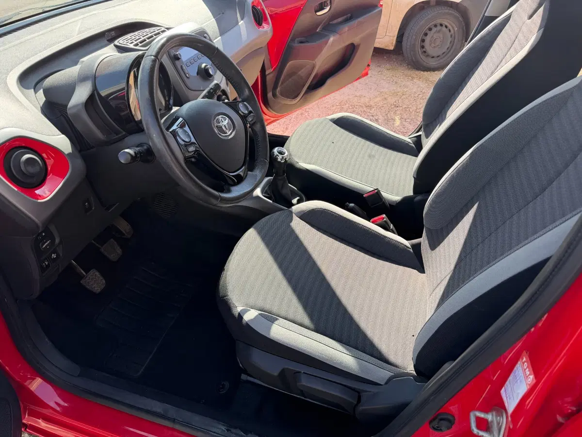 Toyota Aygo usata a Agrigento (6)