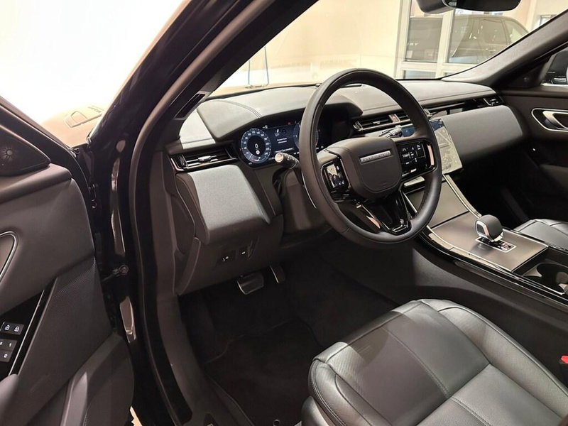 Land Rover Range Rover Velar nuova a Varese (11)