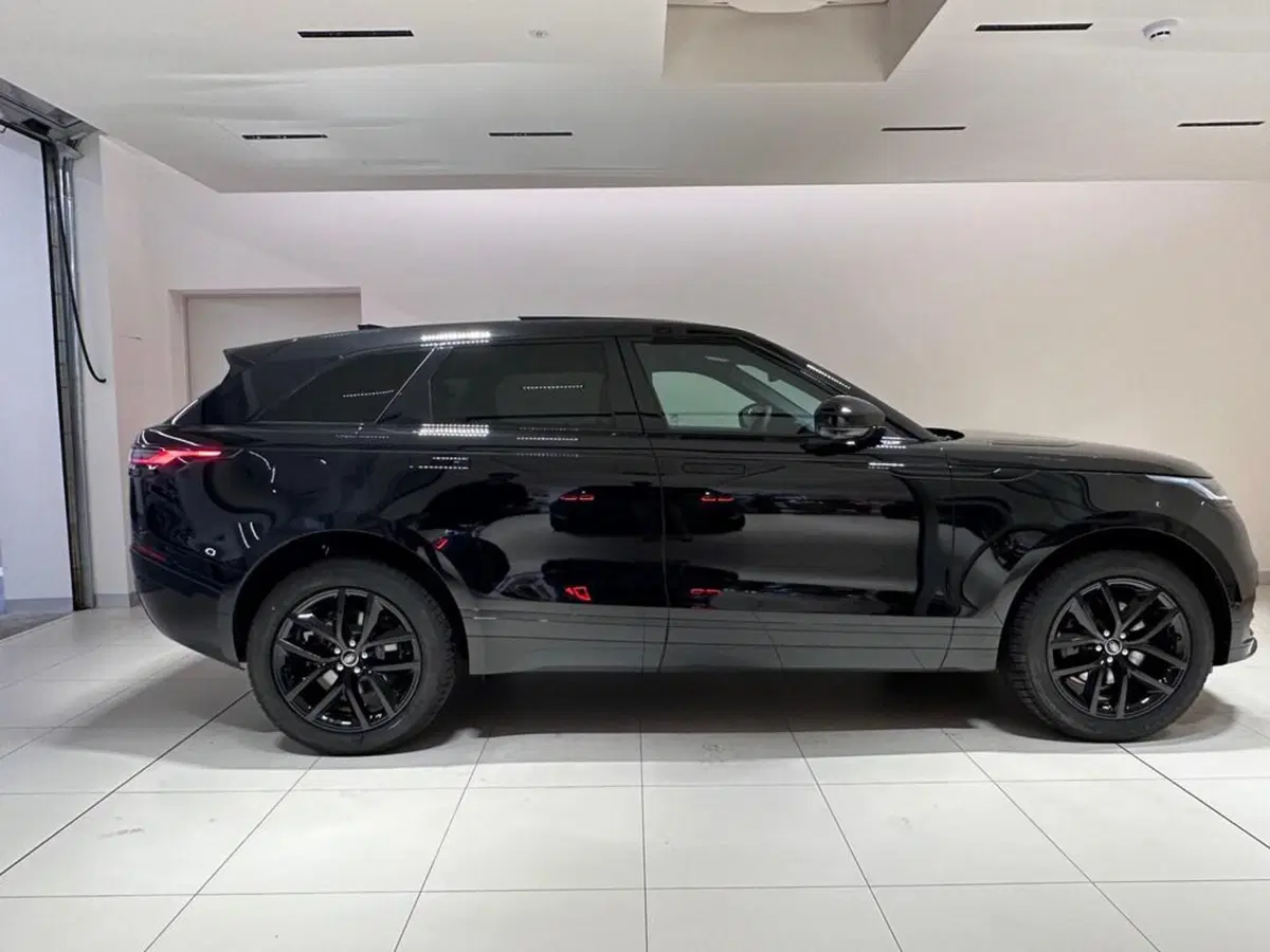 Land Rover Range Rover Velar nuova a Varese (6)