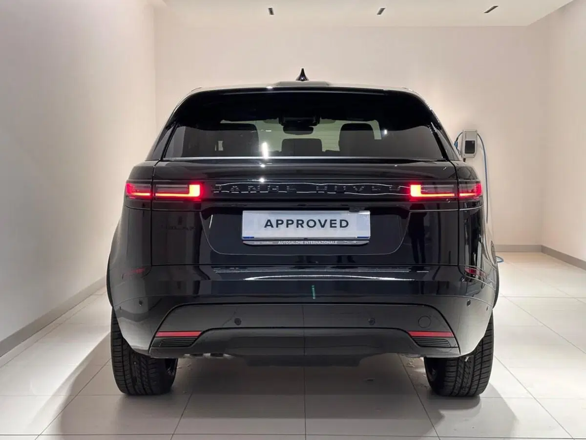 Land Rover Range Rover Velar nuova a Varese (7)
