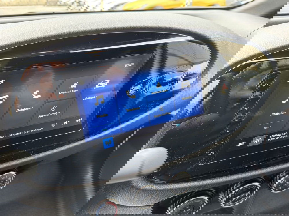 Toyota Aygo X usata a Como (14)