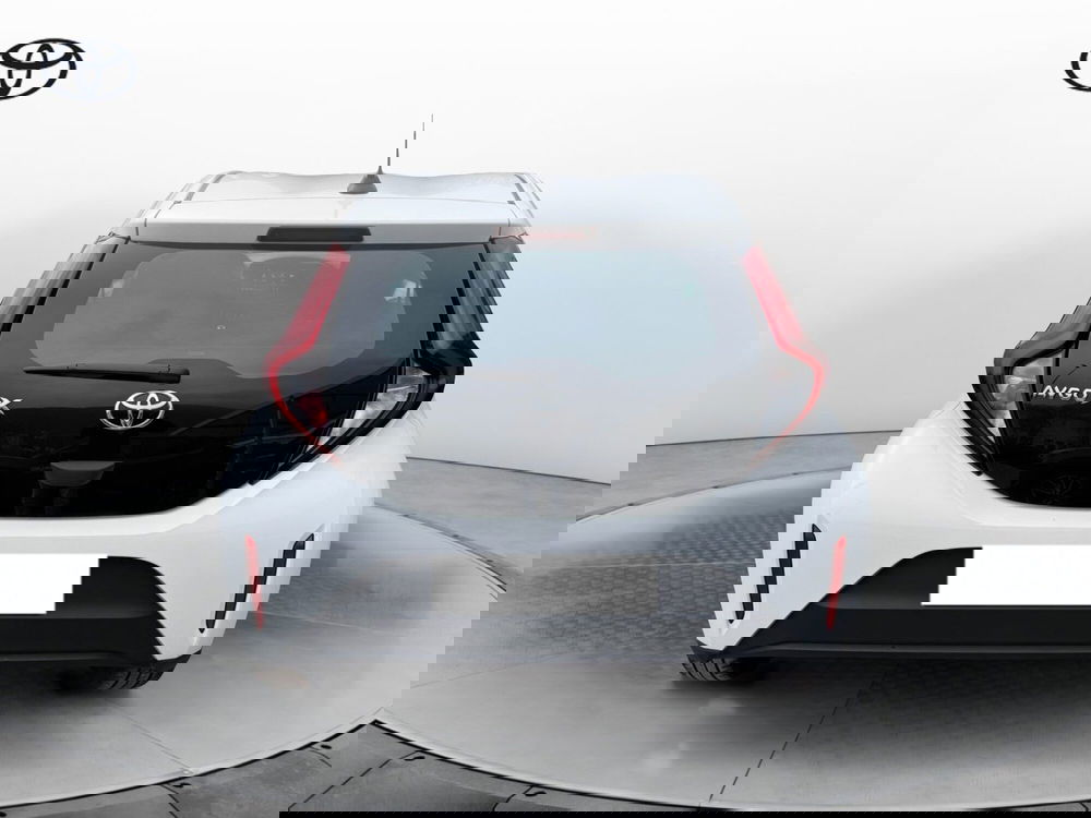 Toyota Aygo X usata a Como (4)