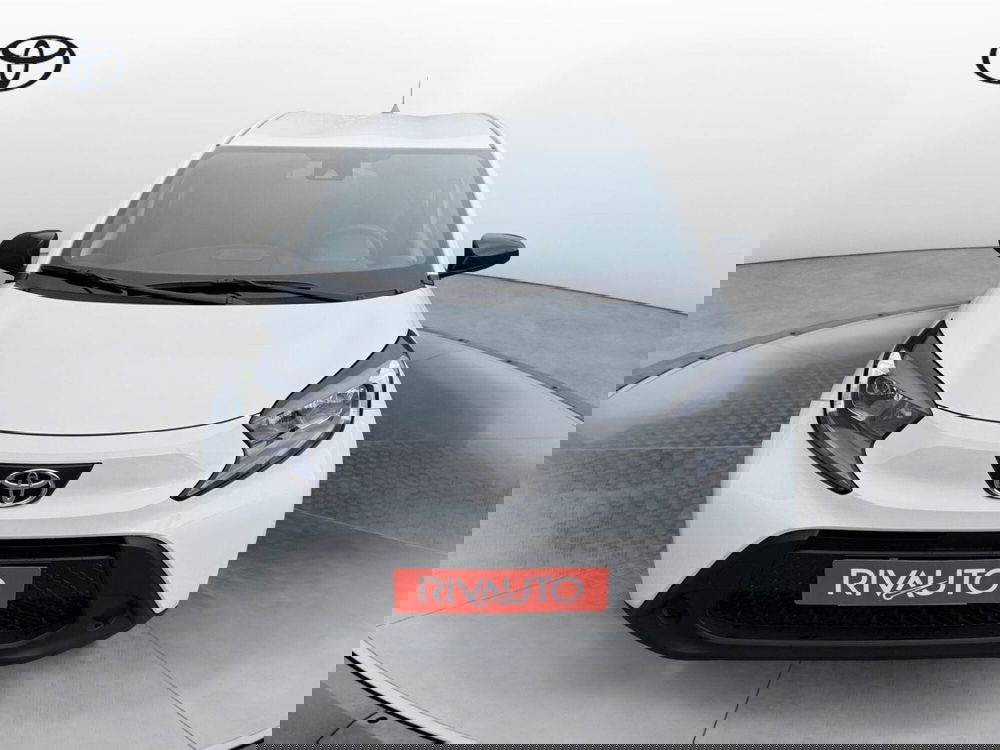 Toyota Aygo X usata a Como (5)