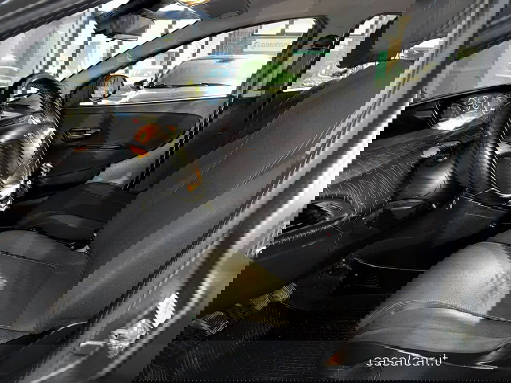 Lancia Ypsilon usata a Potenza (9)