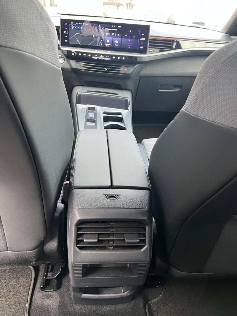 Opel Grandland usata a Milano (20)
