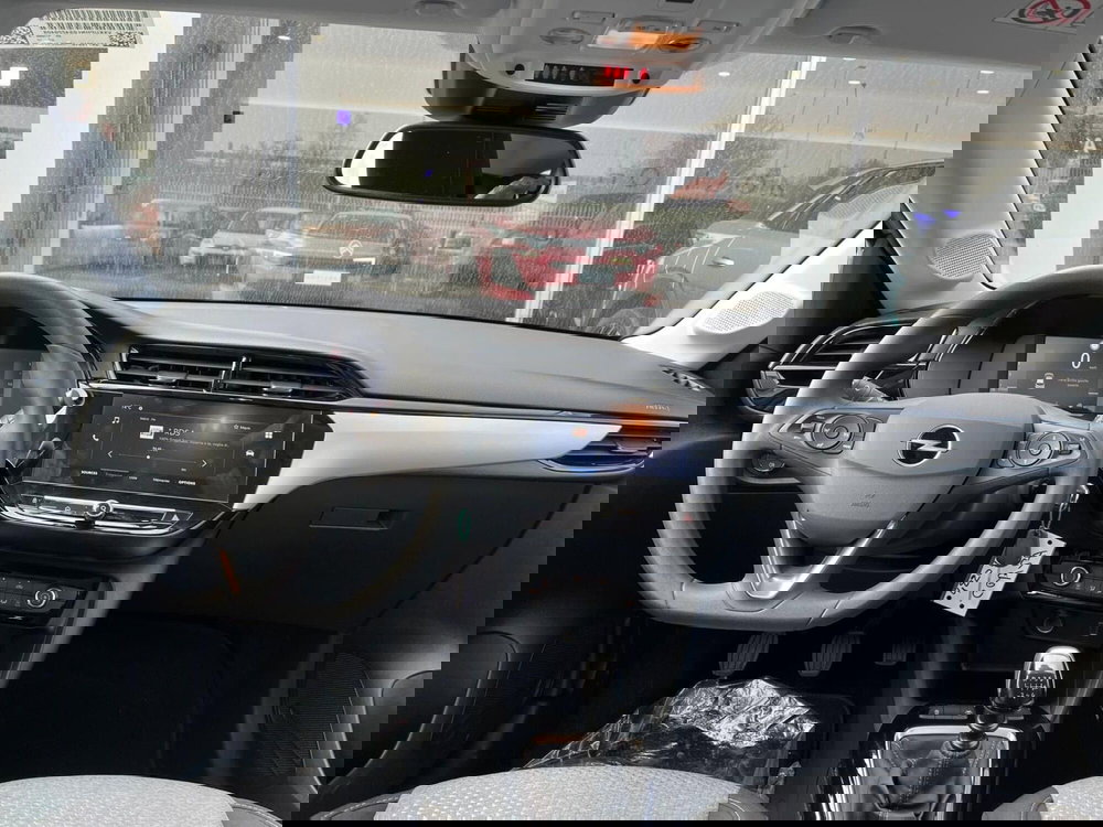 Opel Corsa nuova a Milano (17)