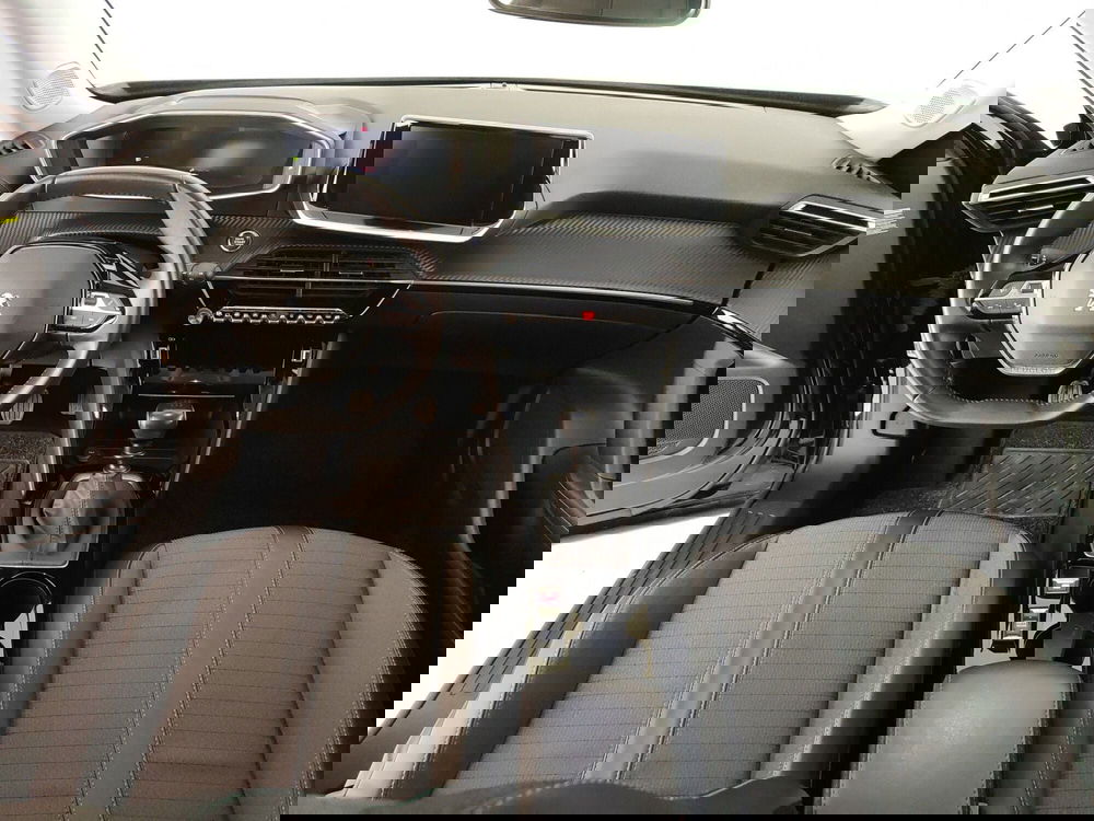 Peugeot 2008 usata a Caserta (15)