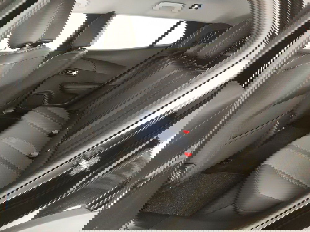 Peugeot 2008 usata a Caserta (18)