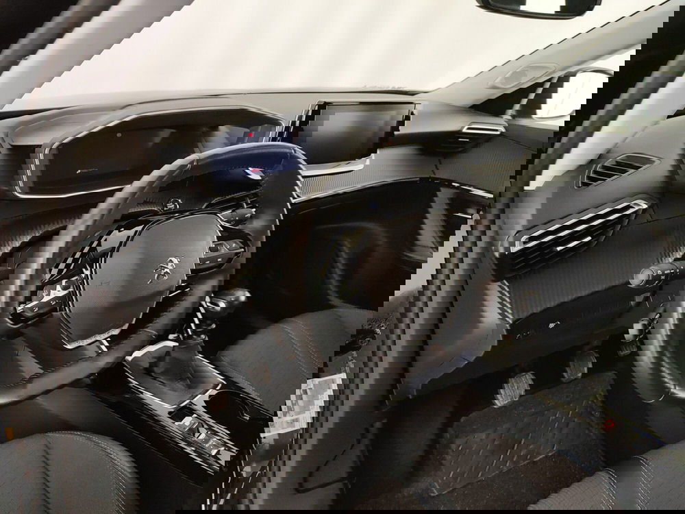 Peugeot 2008 usata a Caserta (20)