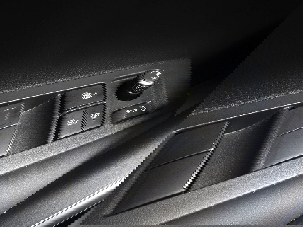 Toyota Corolla Touring Sports usata a Treviso (16)