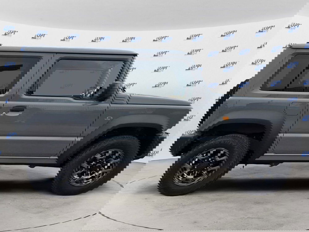 Suzuki Jimny nuova a Pistoia (4)