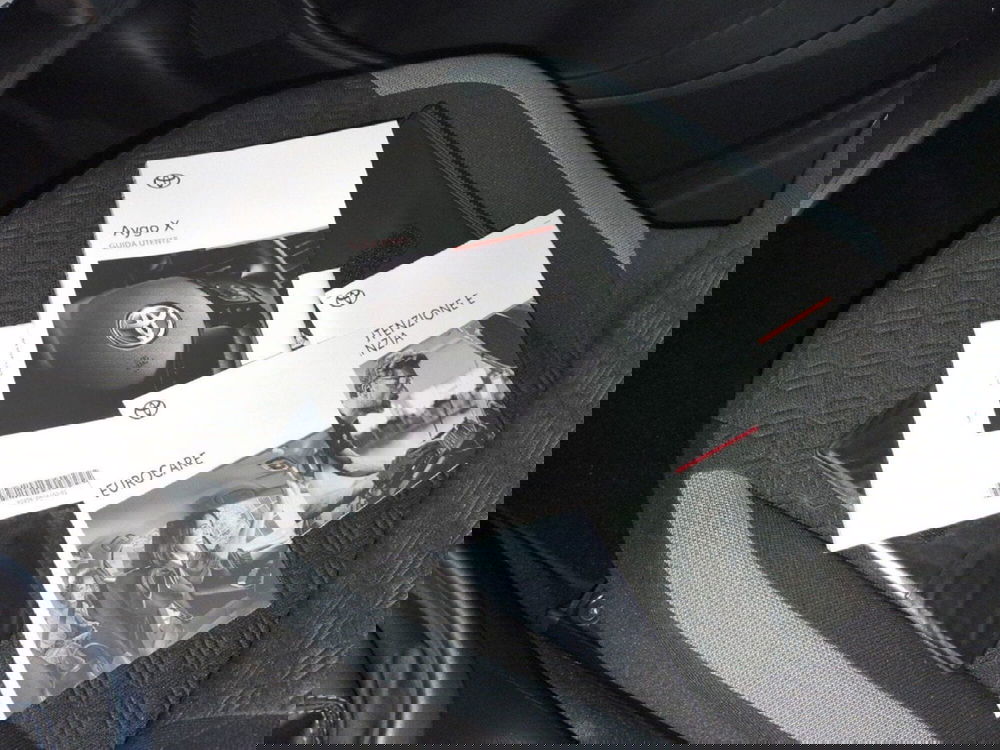 Toyota Aygo X usata a Milano (17)