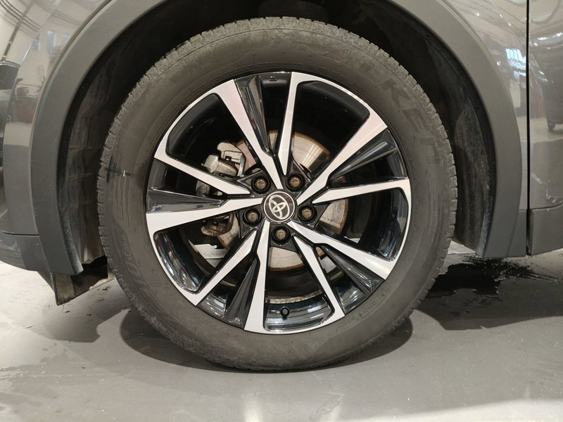 Toyota Toyota C-HR usata a Frosinone (19)