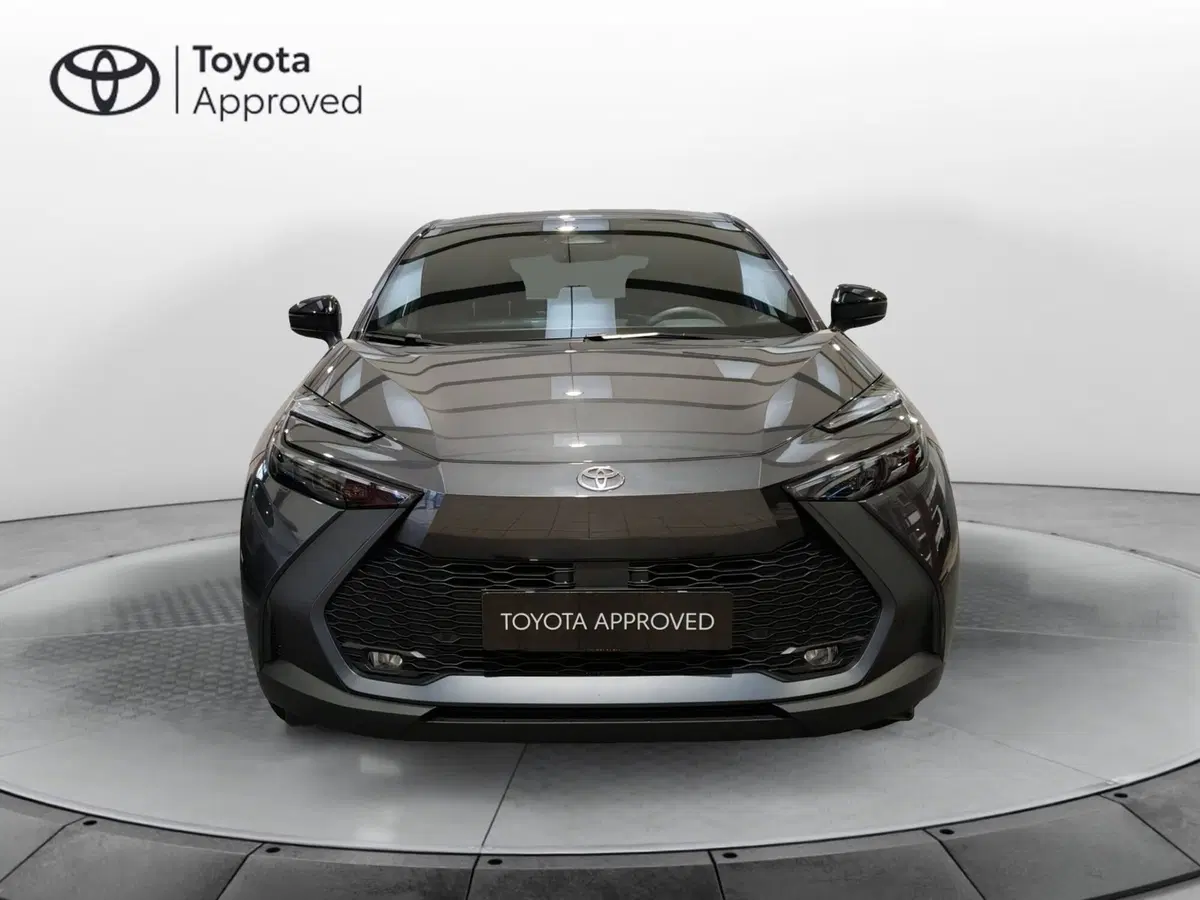 Toyota Toyota C-HR usata a Frosinone (5)