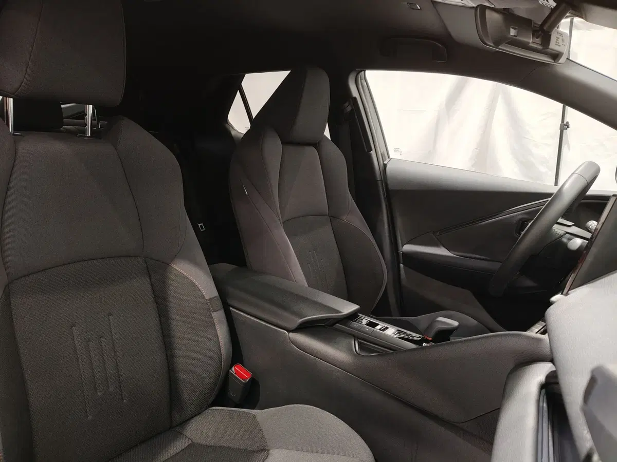 Toyota Toyota C-HR usata a Frosinone (7)