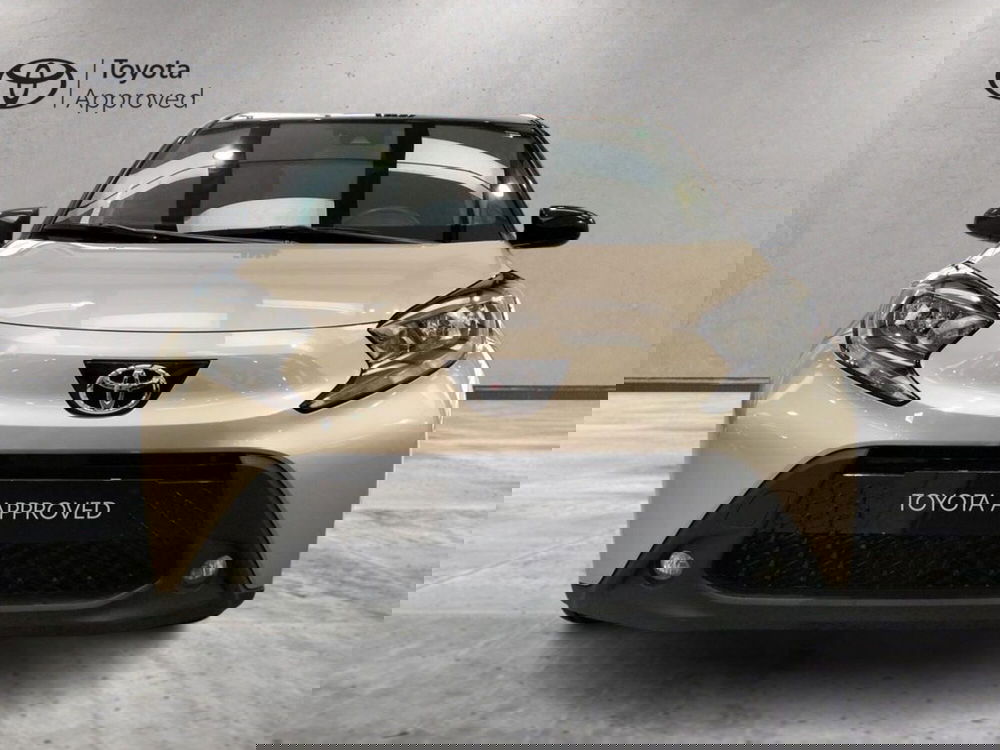 Toyota Aygo X usata a Roma (11)