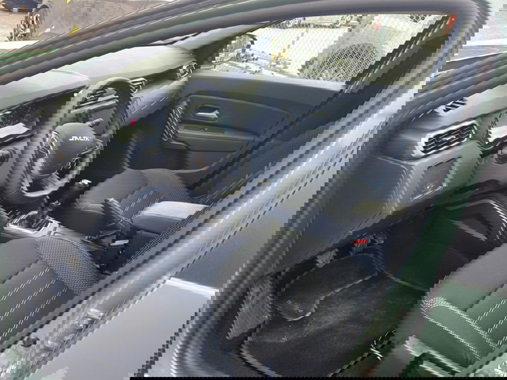 Dacia Duster usata a Bologna (12)