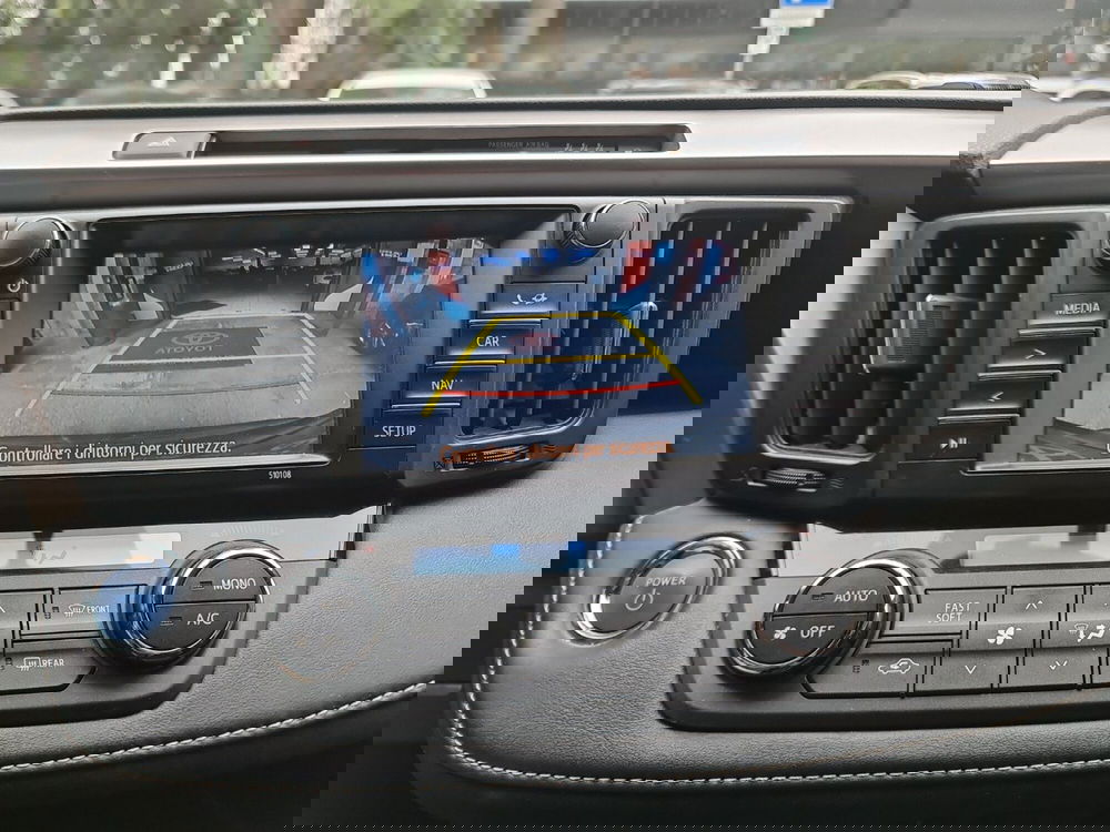 Toyota Rav4 usata a Bologna (13)