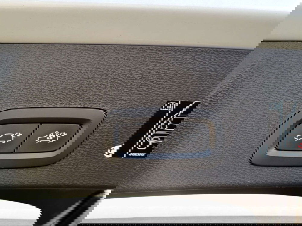Volvo XC40 usata a Siena (15)