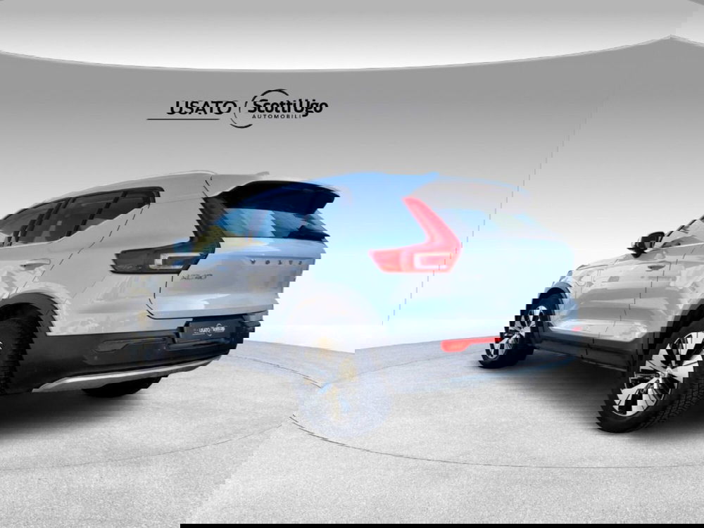 Volvo XC40 usata a Siena (4)