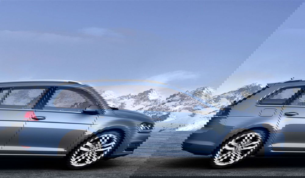 Volkswagen Golf Variant usata a Parma (4)