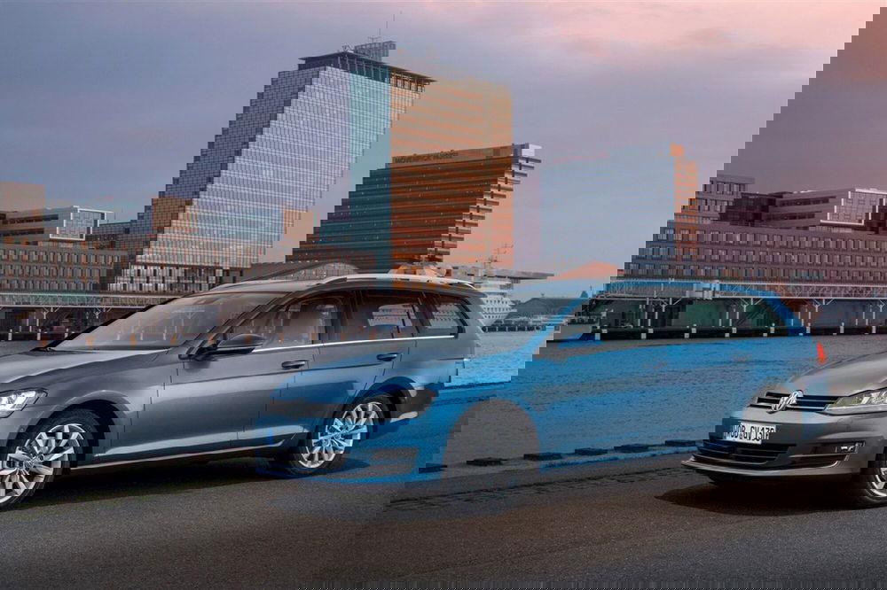 Volkswagen Golf Variant usata a Parma (8)