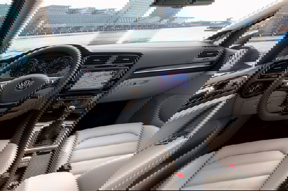 Volkswagen Golf Variant usata a Parma (9)