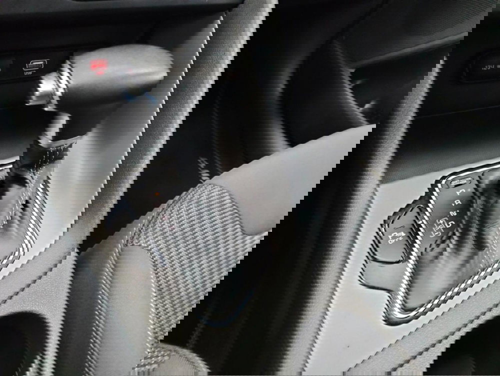 Kia Niro usata a Como (17)