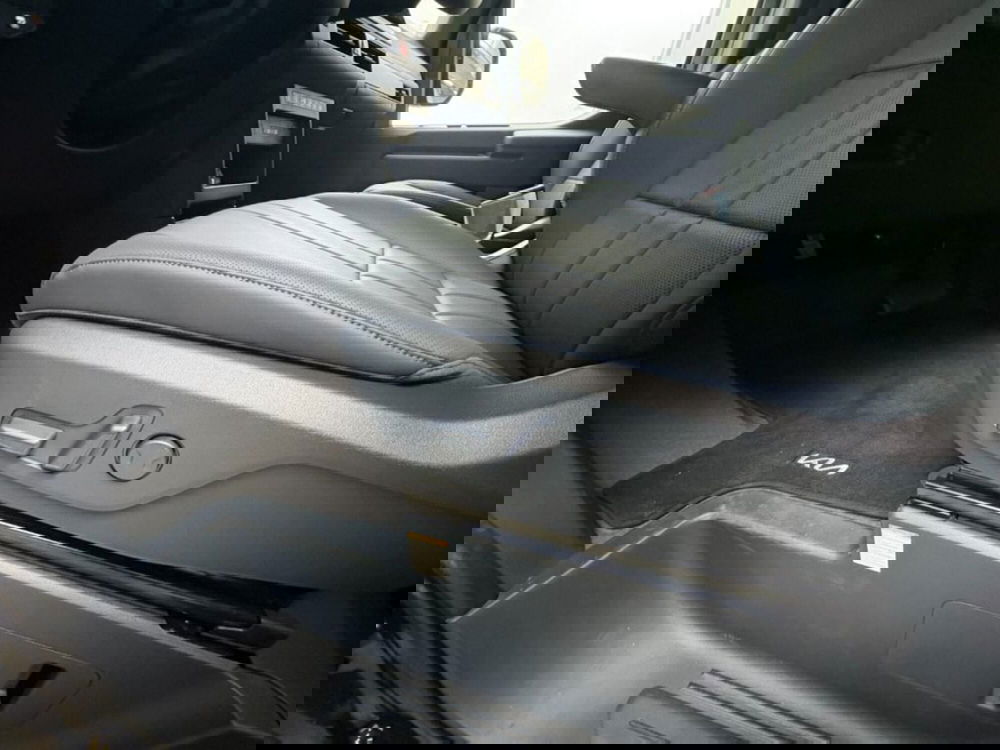 Kia PV5 nuova a Como (8)