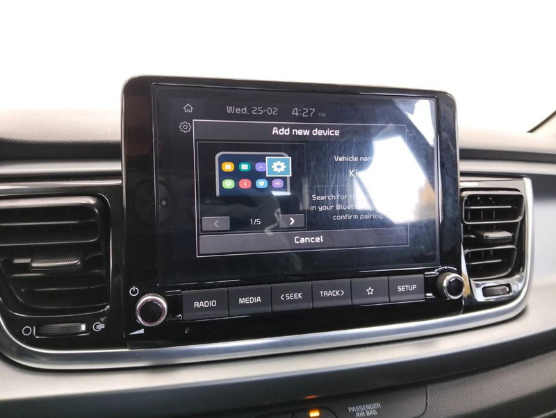 Kia Rio usata a Como (14)