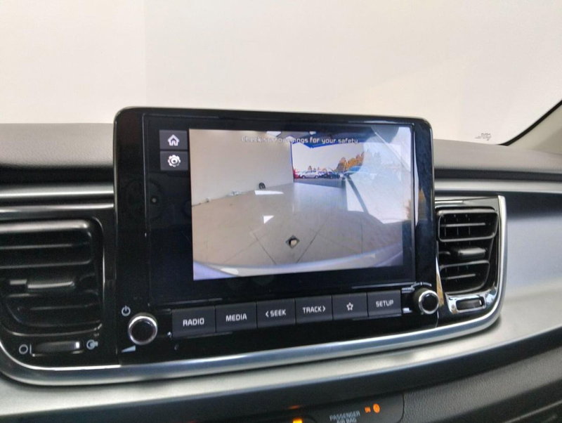 Kia Rio usata a Como (16)