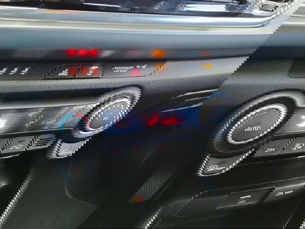 Kia Rio usata a Como (17)