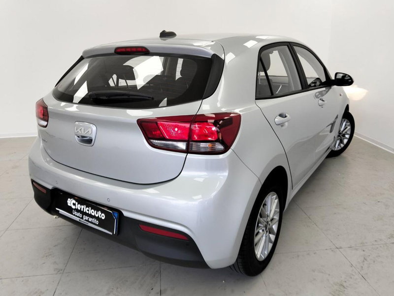 Kia Rio usata a Como (2)