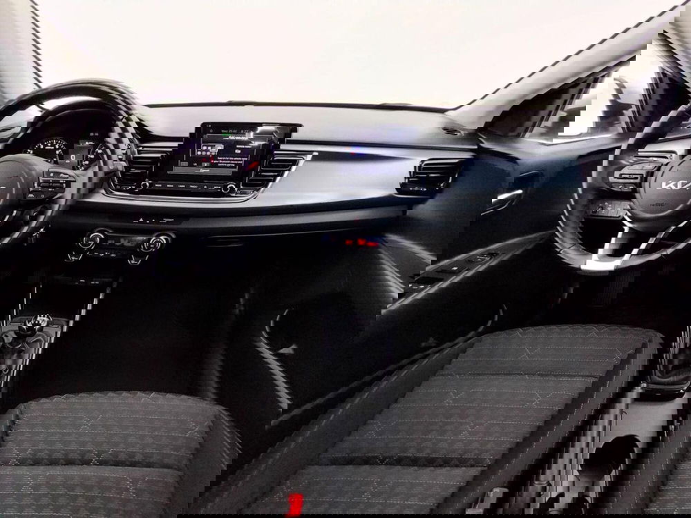 Kia Rio usata a Como (4)